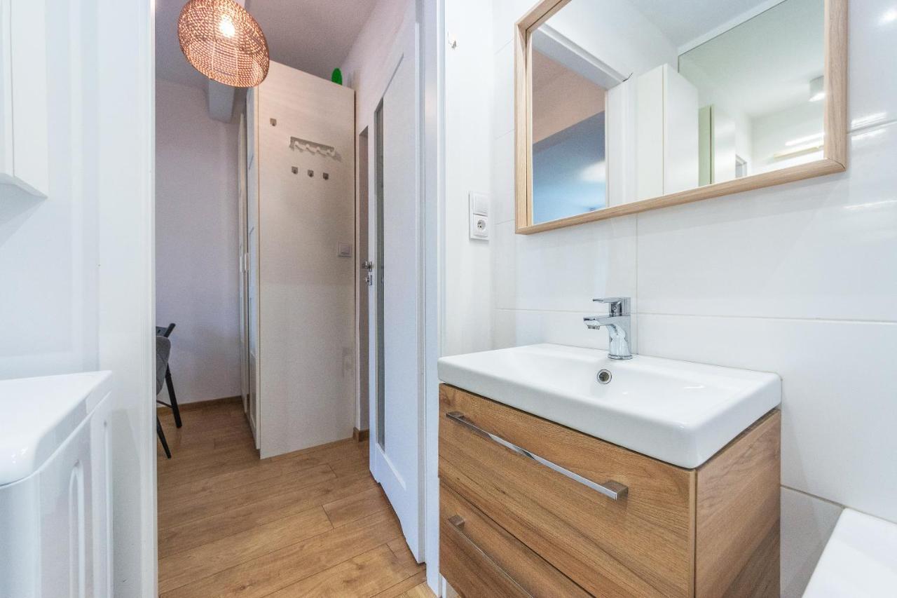 Hello Apartments Dworska Light غدانسك المظهر الخارجي الصورة