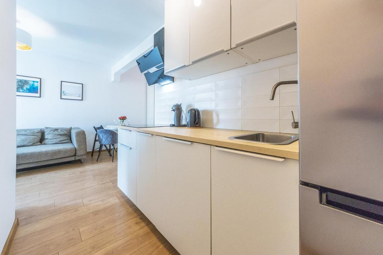 Hello Apartments Dworska Light غدانسك المظهر الخارجي الصورة